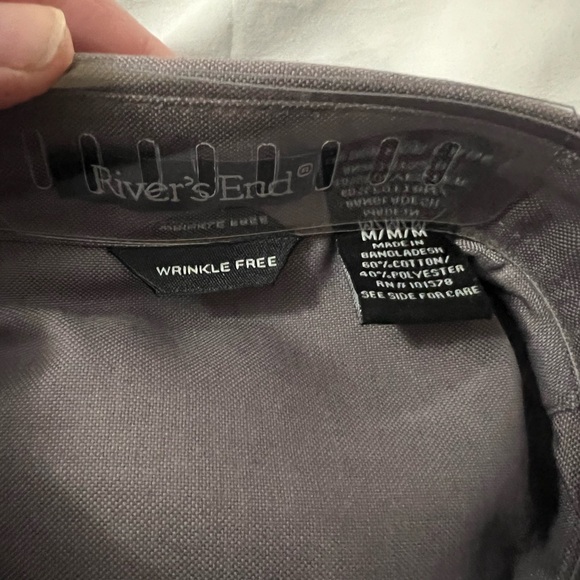 River’s End Trading Company Size medium button down new with tags - Picture 3 of 7